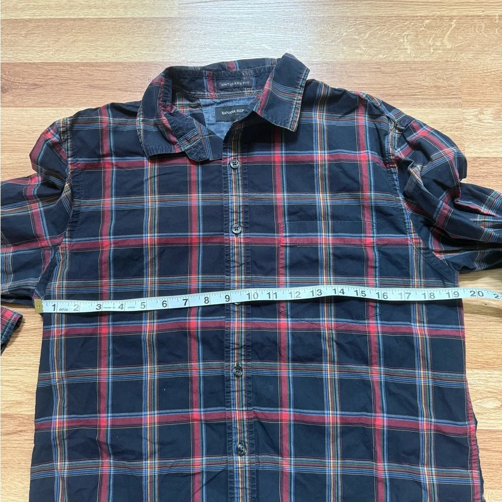 Banana Republic Navy Plaid Button-Up Shirt with Red and Green Stripes Size M